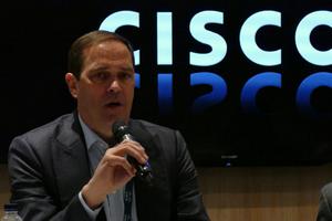 Cisco успешно конкурирует с Huawei и отвоевывает у нее долю