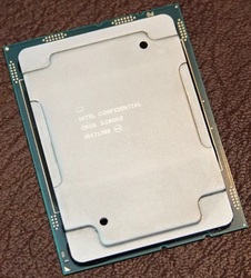 Intel представила процессор для профессиональных задач